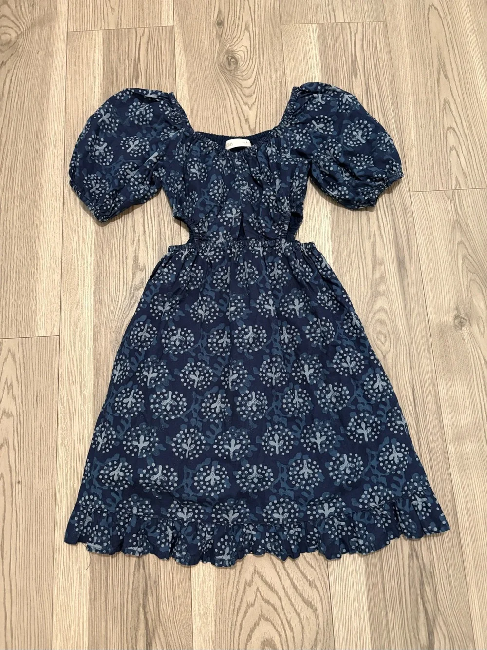Zara Girls Cutout Puff Sleeve Dress Size 9